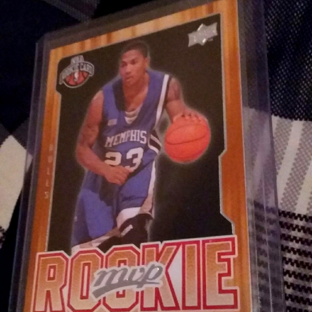 Derrick Rose Rookie Card.   Year 1